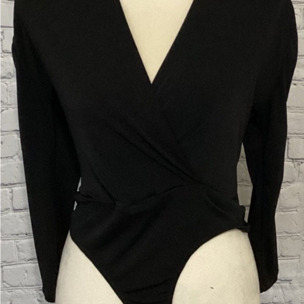 Aqua Bodysuit Top Women’s Size Small Color Black - Picture 6 of 6